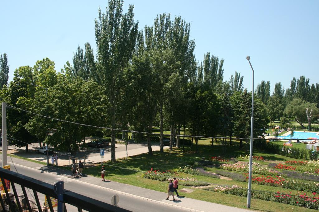 Barbara Vendeghaz Apartment Balatonfüred Exterior foto